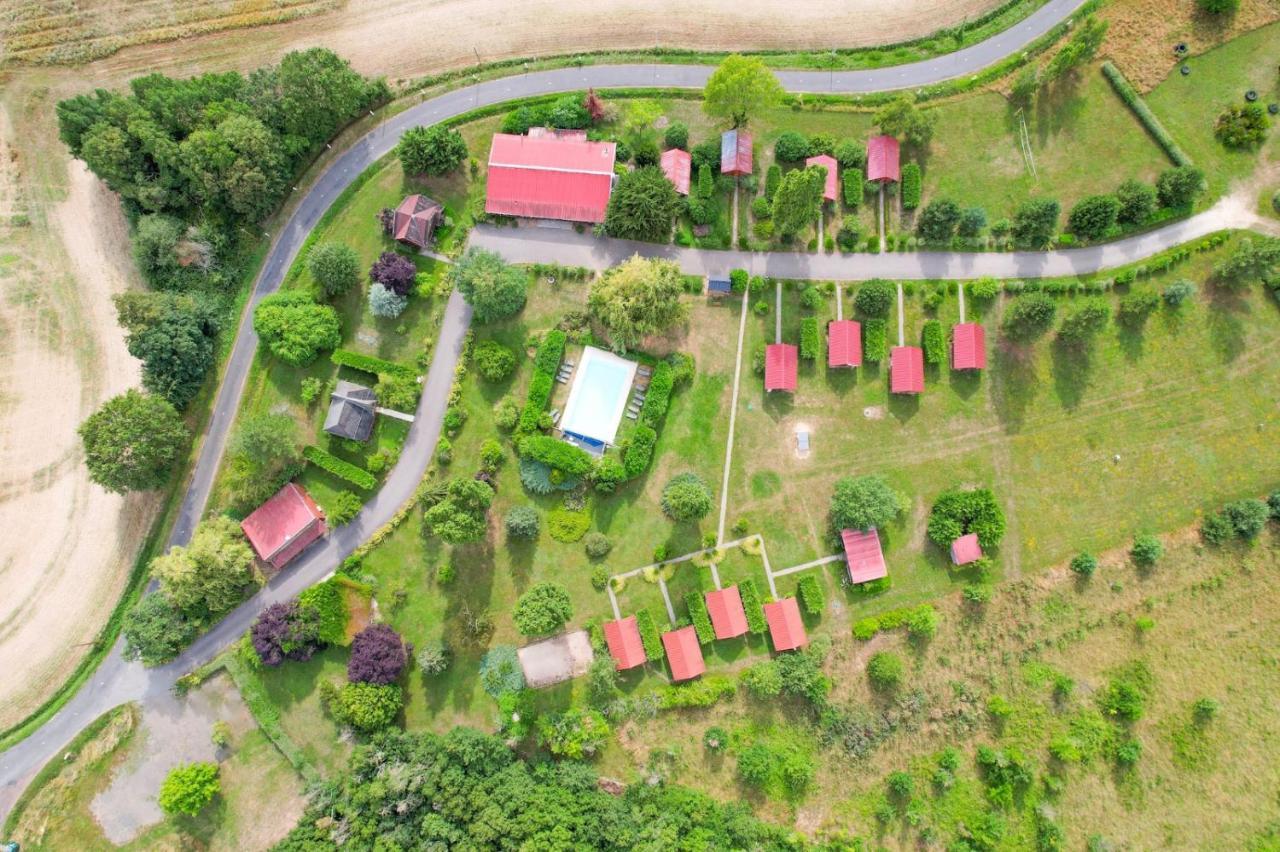 Les Cabanes Parisiennes - Chalets 1H30 From Paris - 62P Sainte-Geneviève-des-Bois Eksteriør billede