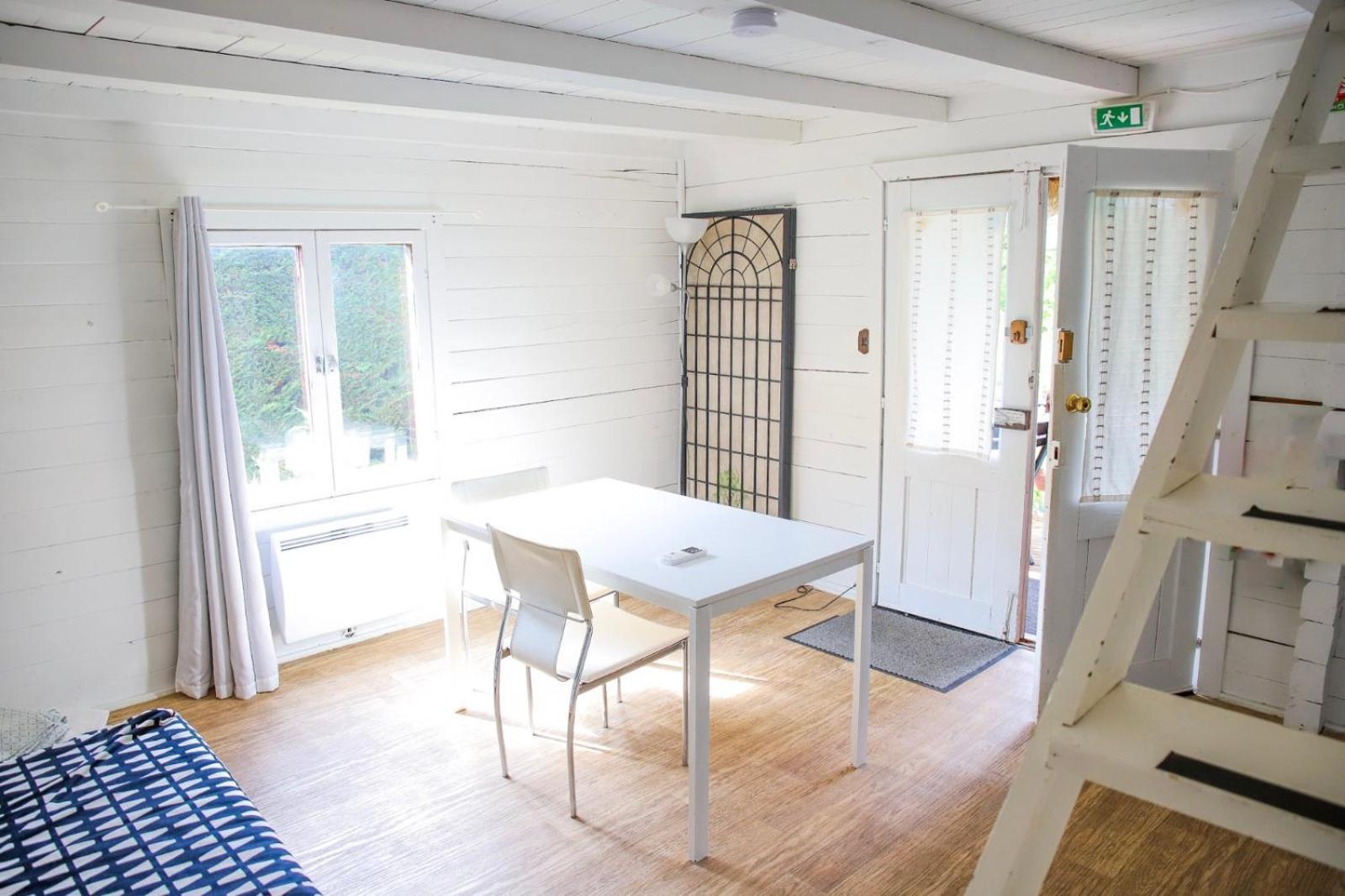 Les Cabanes Parisiennes - Chalets 1H30 From Paris - 62P Sainte-Geneviève-des-Bois Eksteriør billede
