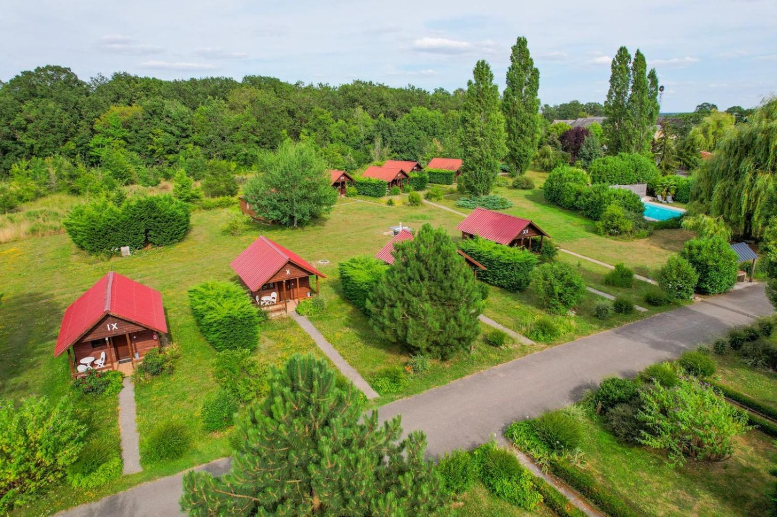 Les Cabanes Parisiennes - Chalets 1H30 From Paris - 62P Sainte-Geneviève-des-Bois Eksteriør billede
