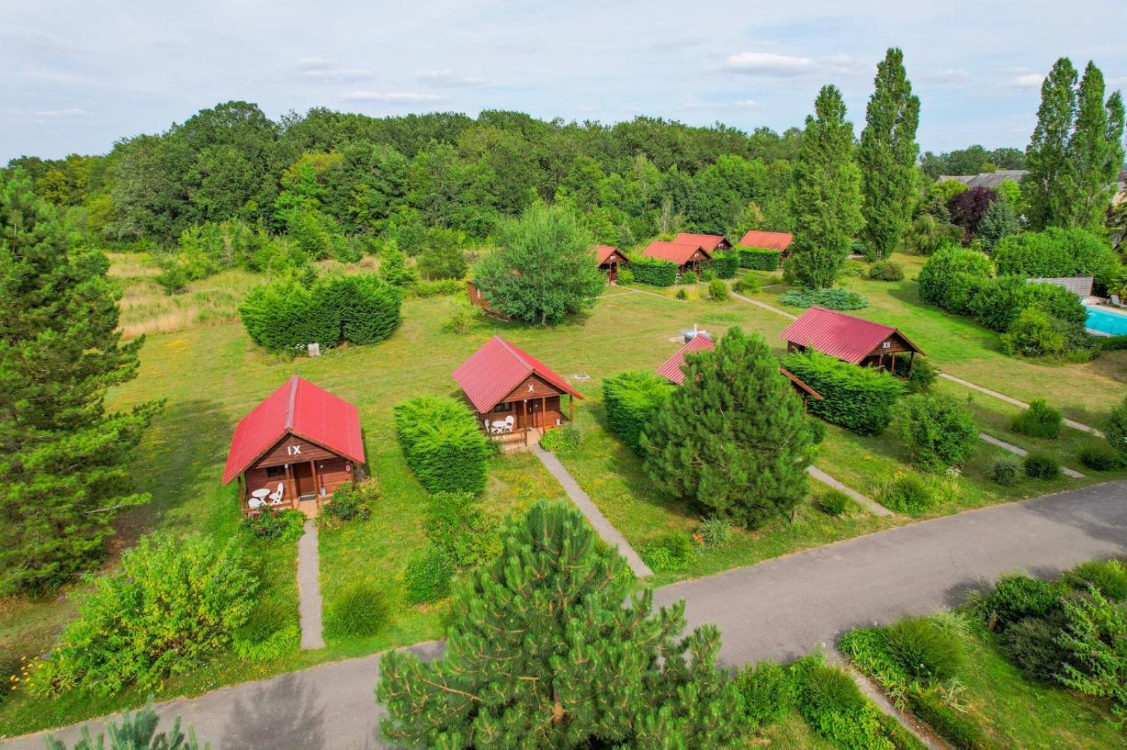 Les Cabanes Parisiennes - Chalets 1H30 From Paris - 62P Sainte-Geneviève-des-Bois Eksteriør billede